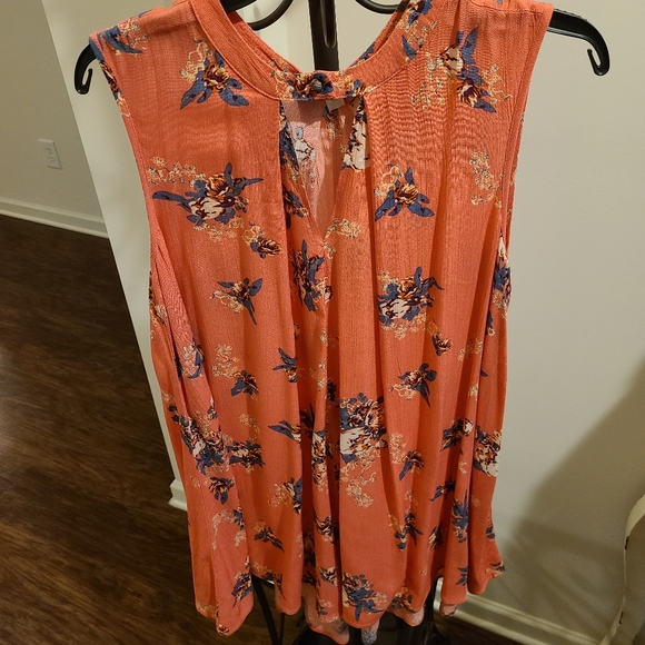 Charming Charlie Tunic 🎉HP 11.19.21🎉 - Picture 6 of 7